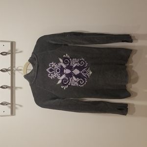 Dakini long sleeve hooded shirt